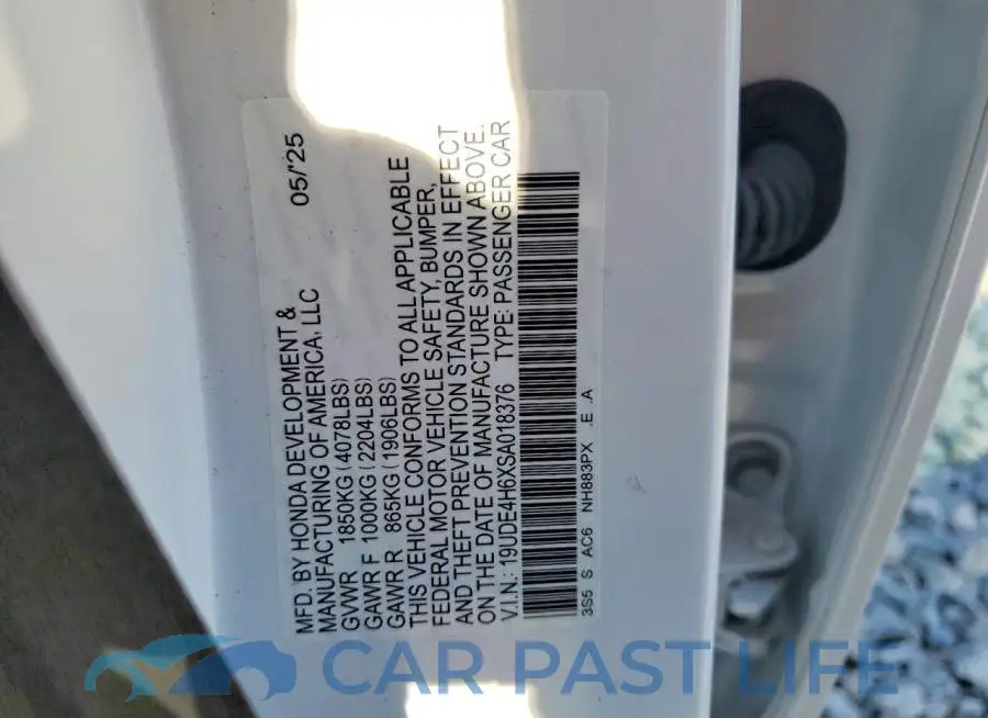 19UDE4H6XSA018376# 12