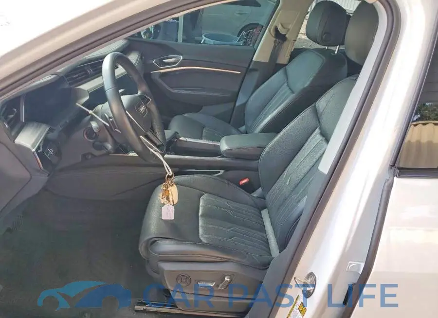 WA13AAGE7NB035738# 7
