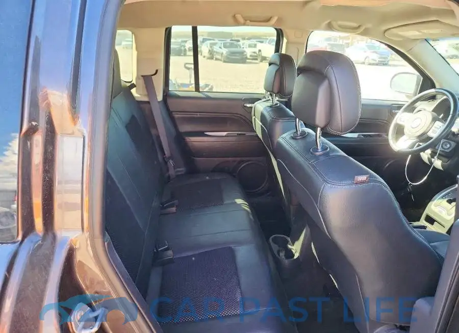 1C4NJDEBXHD105086# 10