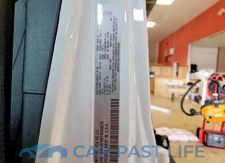1C4PJXFNXTW268370# 13
