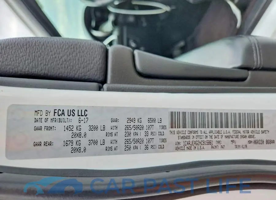 1C4RJEAG2HC915861# 13