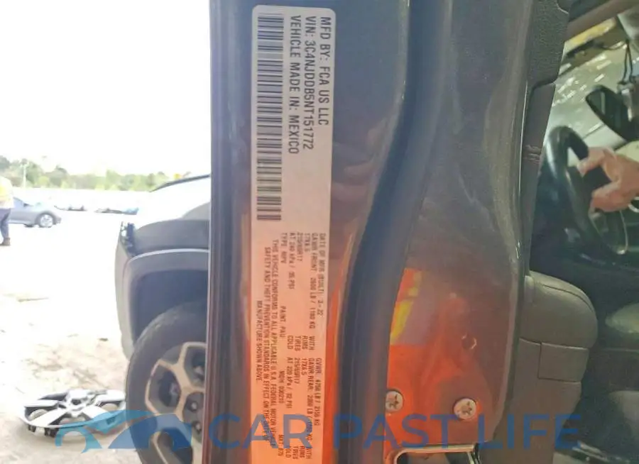 3C4NJDDB5NT151772# 12