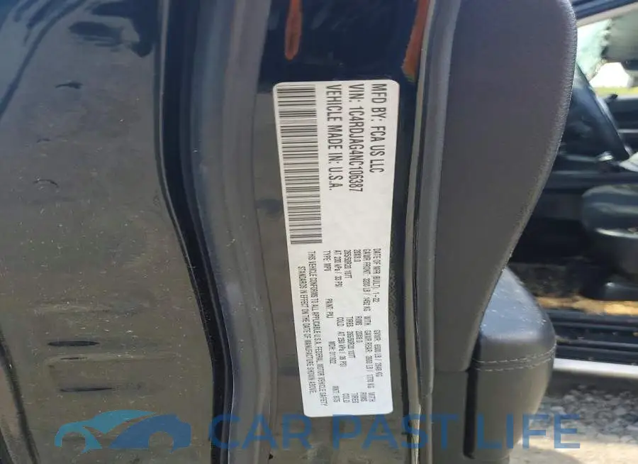 1C4RDJAG4NC106387# 13