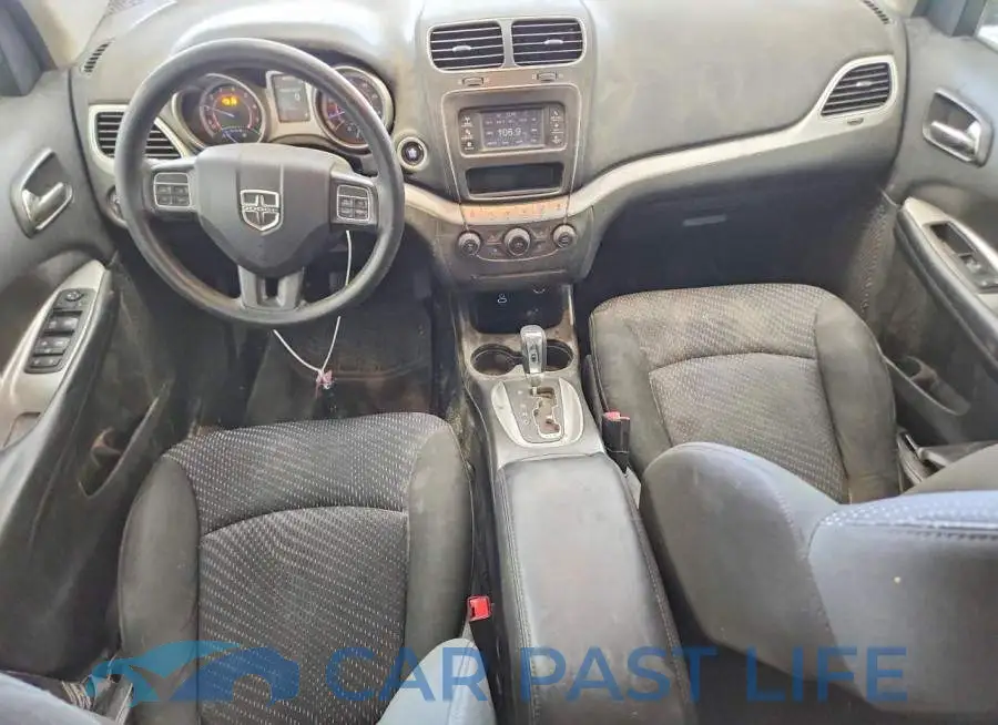 3C4PDCAB5KT858851# 8