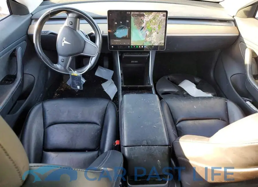 5YJ3E1EAXKF410010# 8