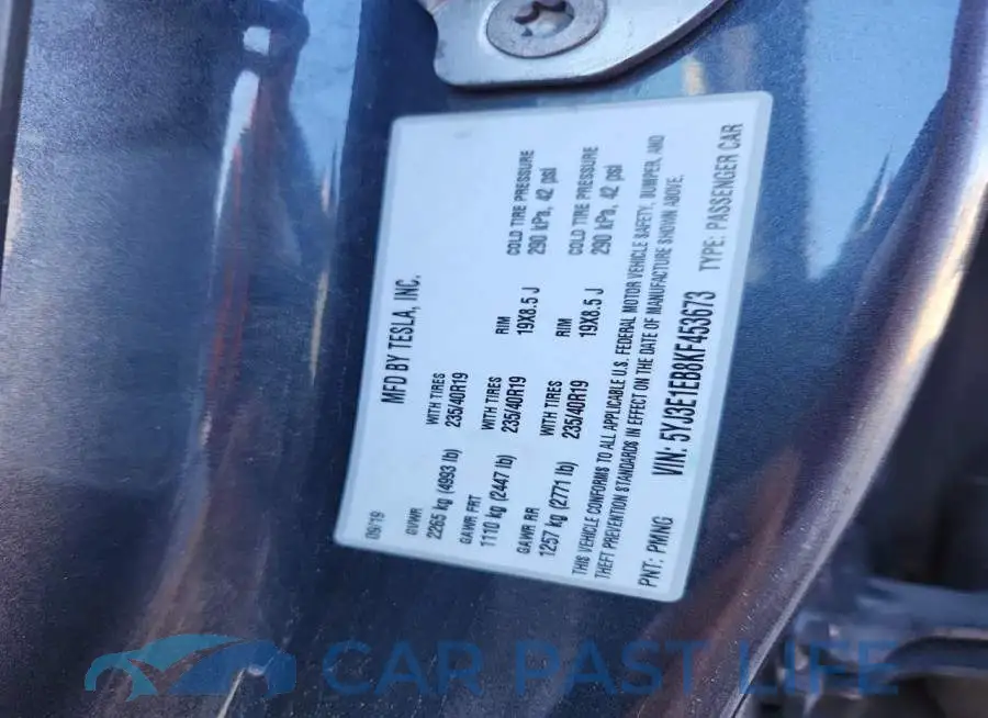 5YJ3E1EB8KF453673# 12