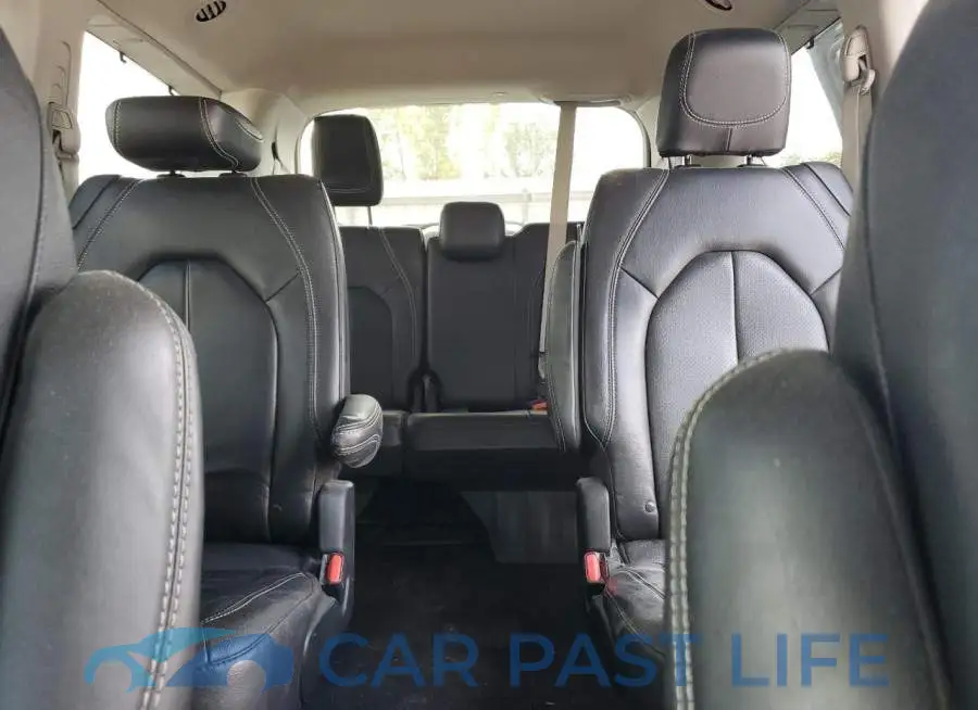 2C4RC1BG4NR194138# 10