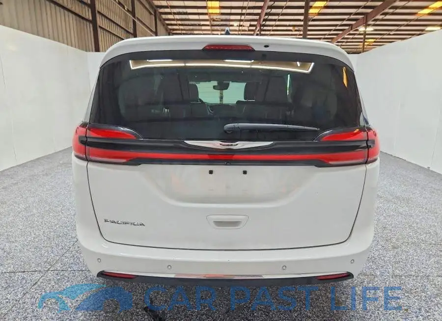 2C4RC1BG7RR165481# 6