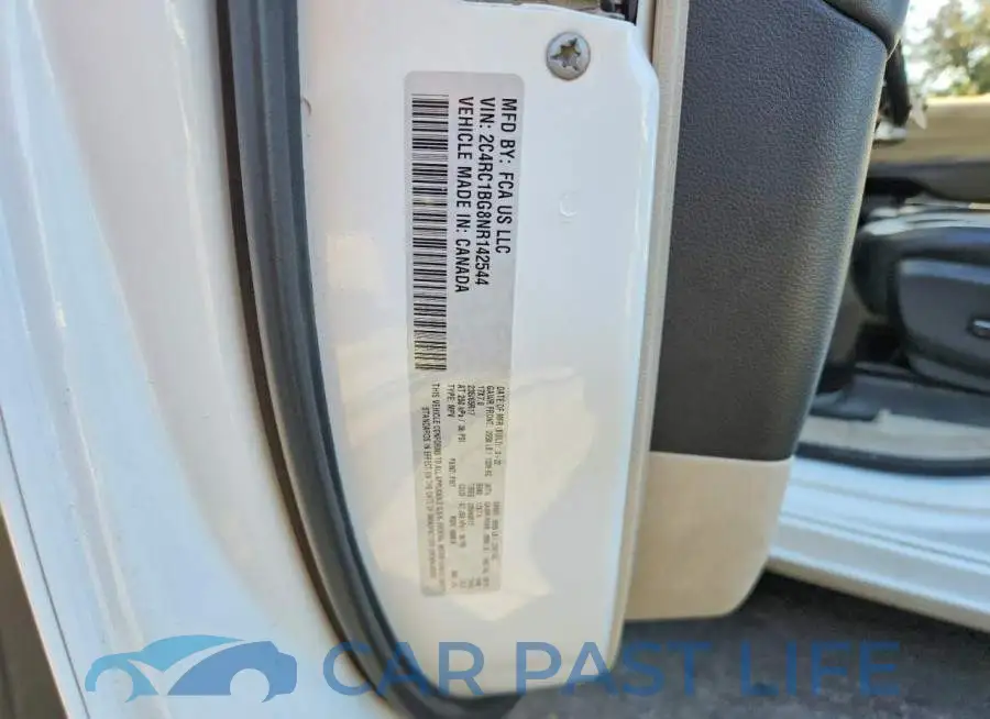 2C4RC1BG8NR142544# 13