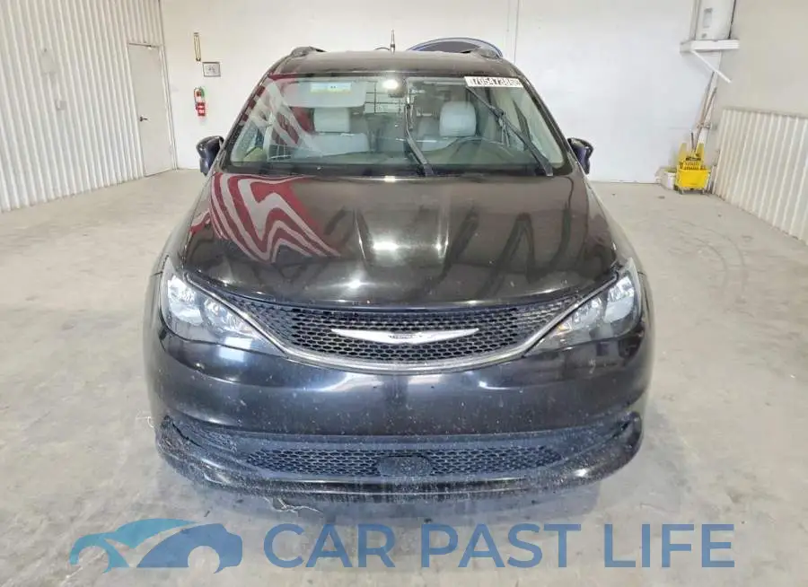 2C4RC1DG5MR570678# 5