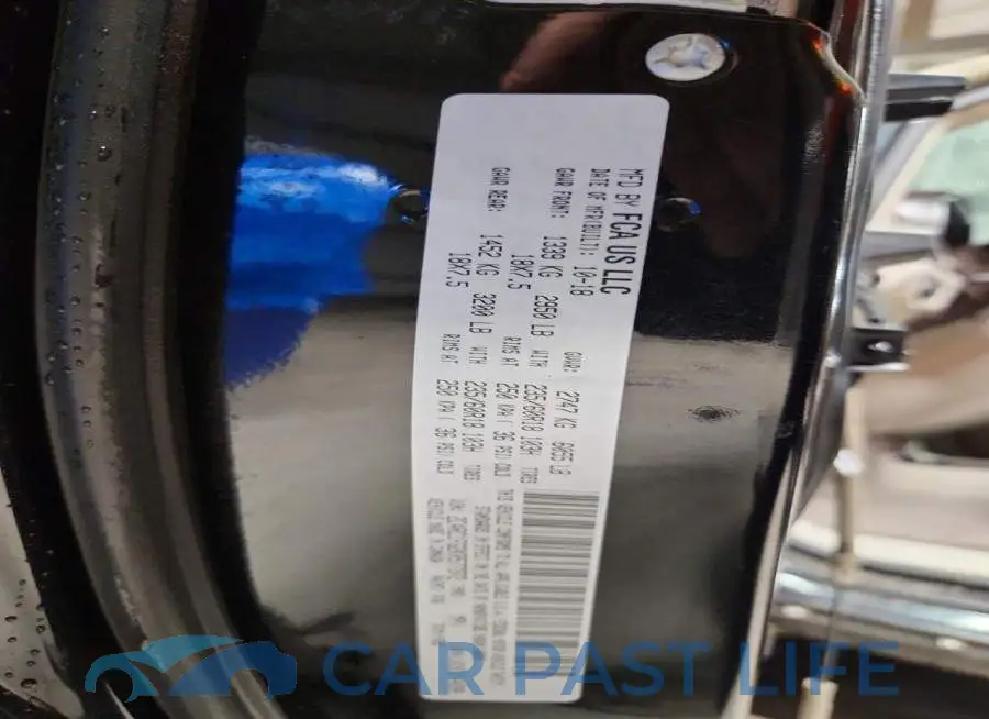 2C4RC1FG2KR577372# 14