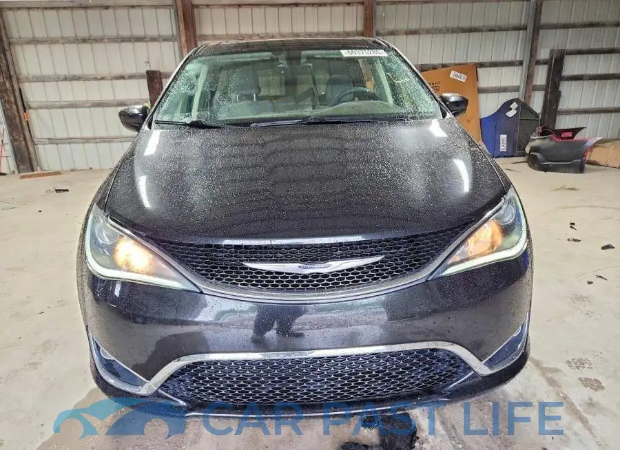 2C4RC1FG2KR577372# 5