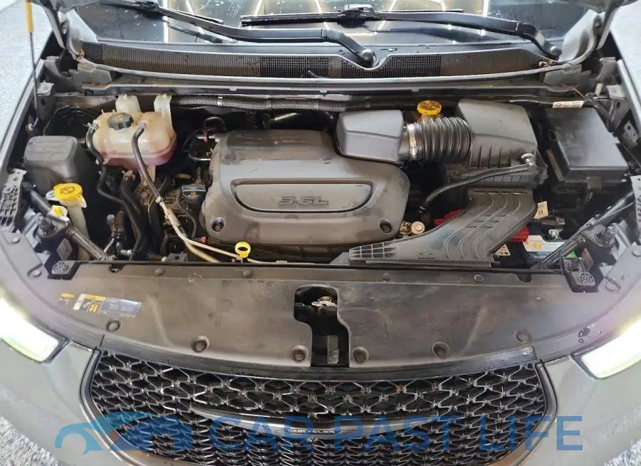 2C4RC1GG3SR516451# 12