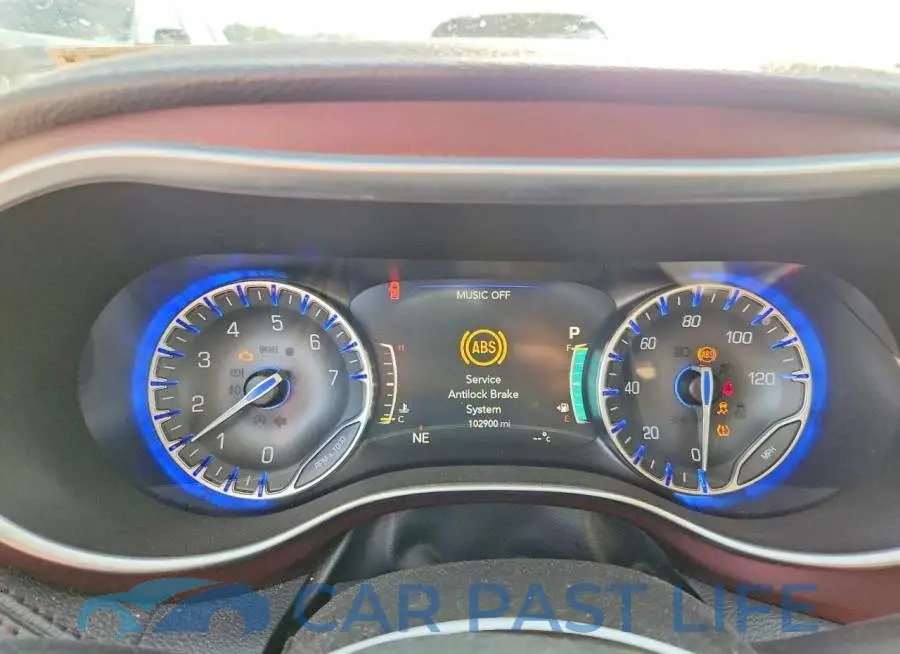 2C4RC1GG5JR312409# 9