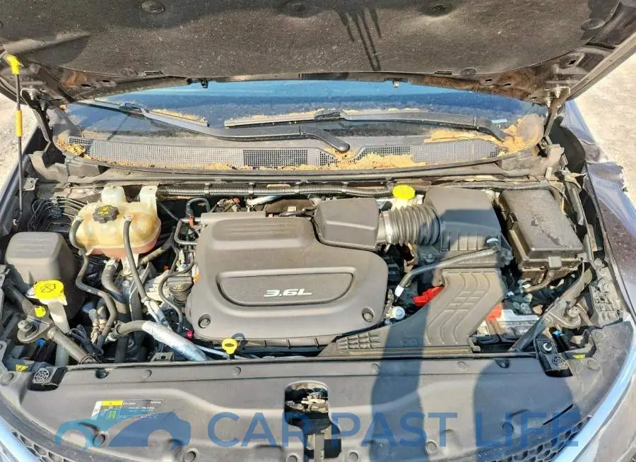 2C4RC1GG5JR312409# 12