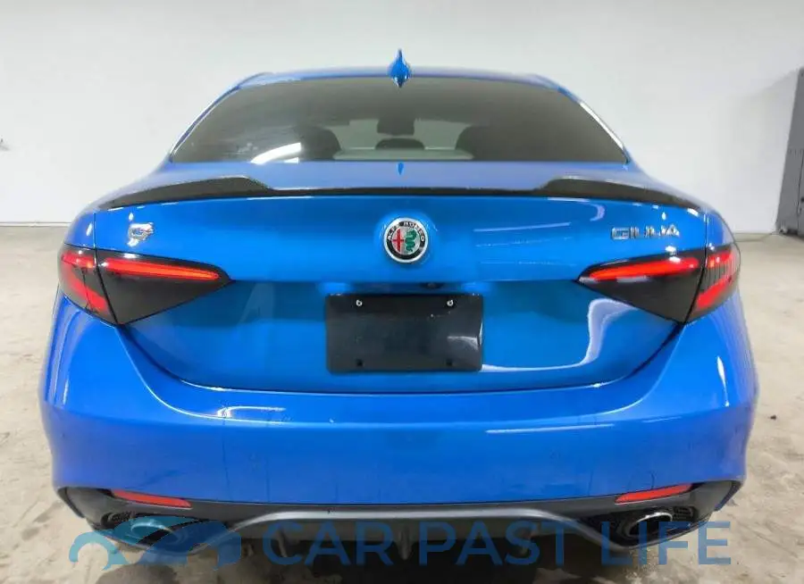 ZARFAEDN6J7588978# 6