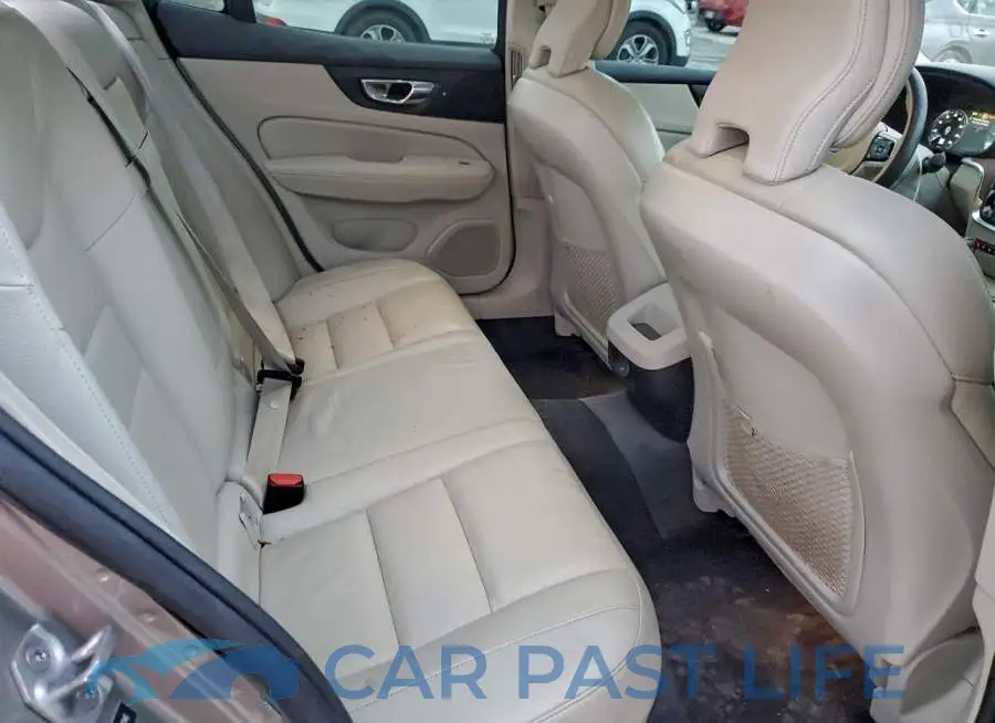 7JR102FZ4MG118346# 10