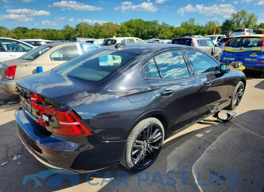 7JRL12FT7PG231696# 3
