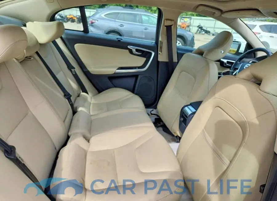LYV402HK9HB132692# 10
