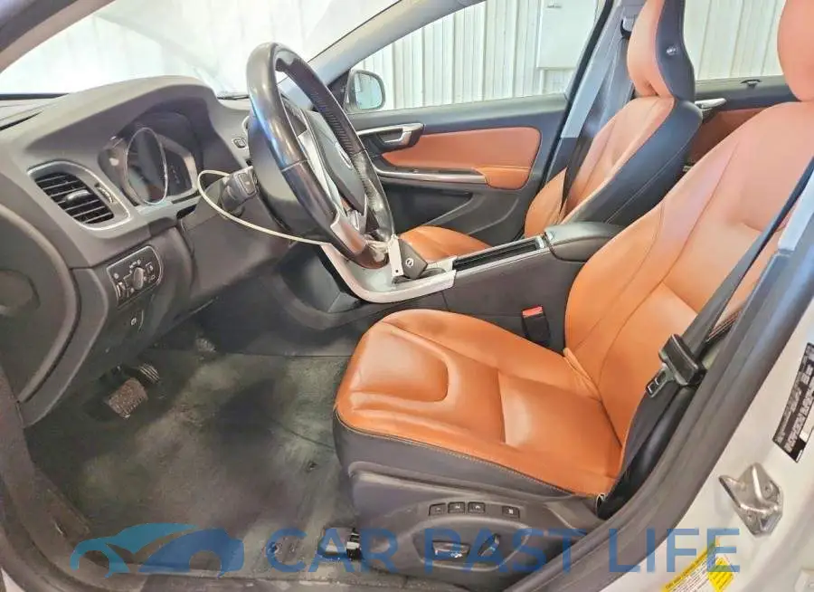 LYV402TK3JB185806# 7