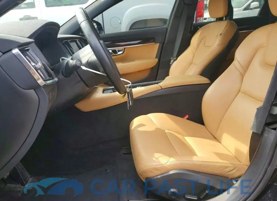 YV1A22MK5H1015776# 7