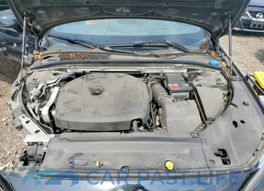 YV1A22MK5H1015776# 11