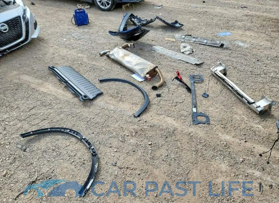 5UXTA6C00N9L23345# 12