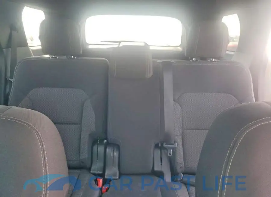 1FM5K8D82JGB30672# 10