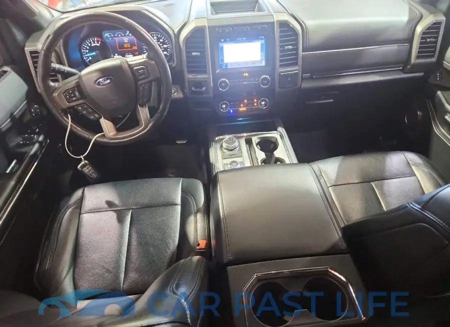 1FMJU1JT7KEA73942# 8