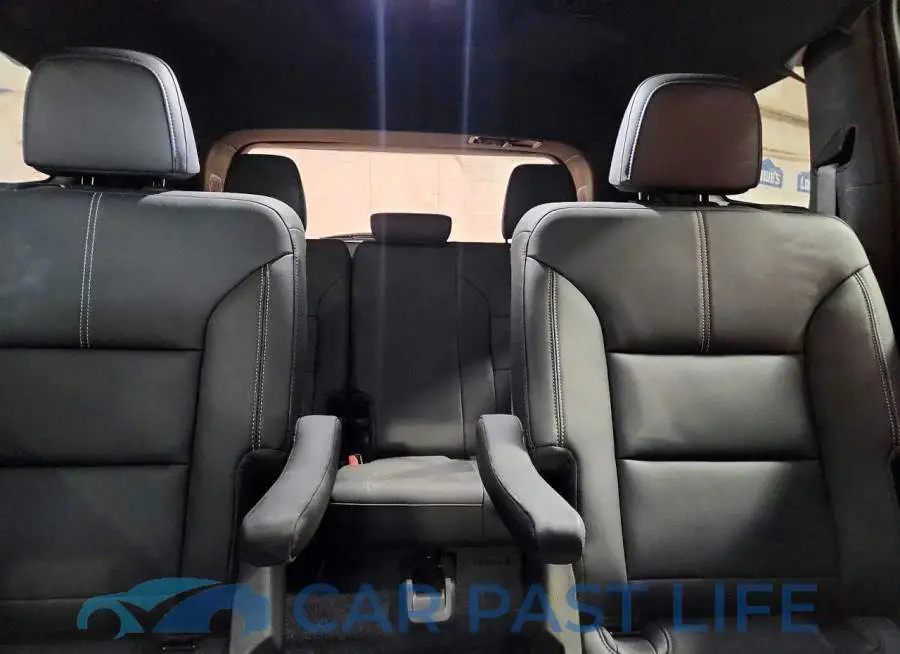 1GKENNKS2RJ212462# 10