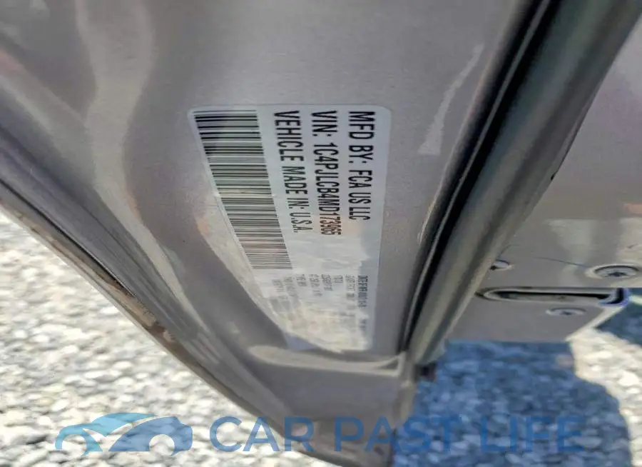 1C4PJLCB4MD173965# 12