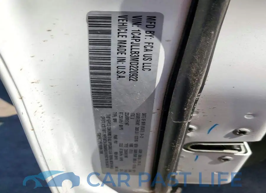 1C4PJLLB3MD220922# 12