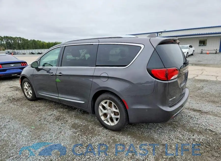 2C4RC1GG5JR352201# 2