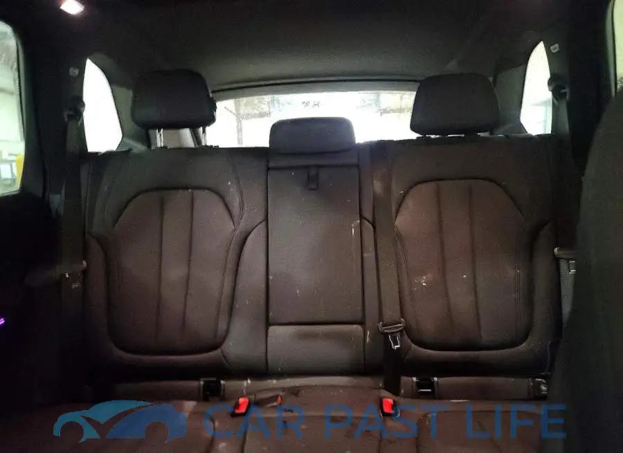 5UXCR4C06LLT19667# 10