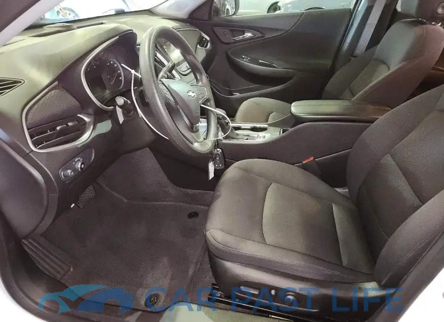 1G1ZD5ST4SF125236# 7