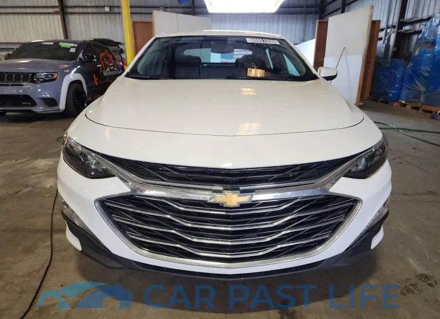 1G1ZD5ST4SF125236# 5