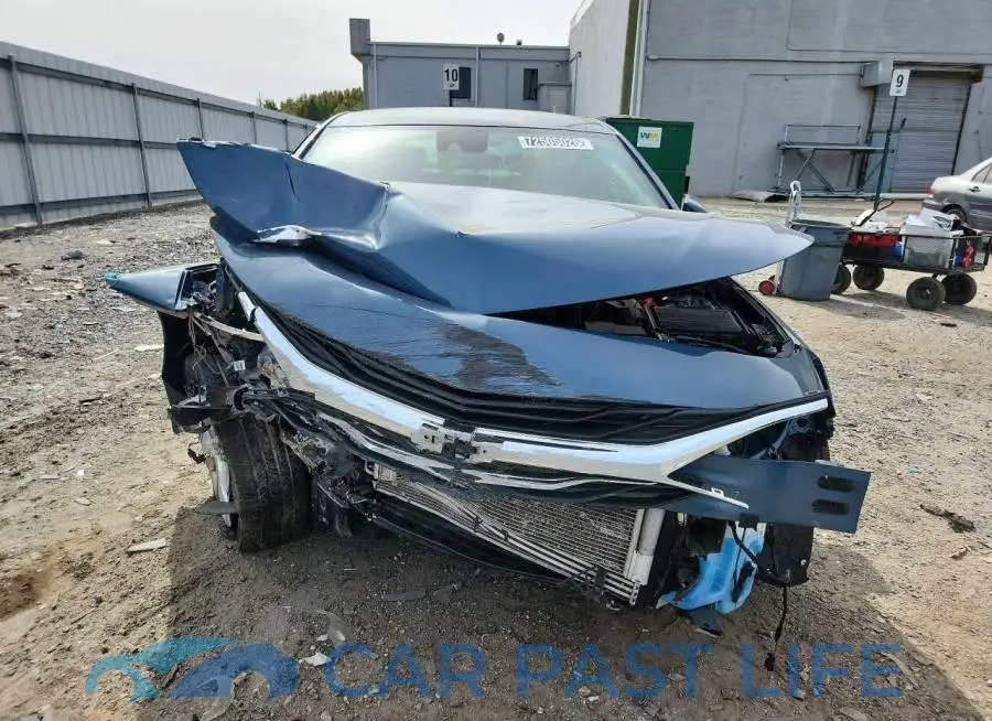 1G1ZD5ST6SF151241# 5