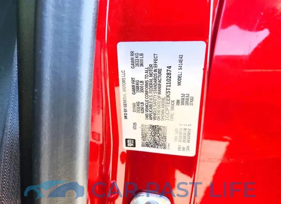 1GCPTEEK5T1102874# 12