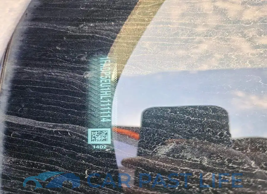 1FADP5EU1HL111114# 12