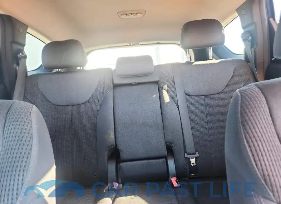 5NMS33AD6KH021425# 10