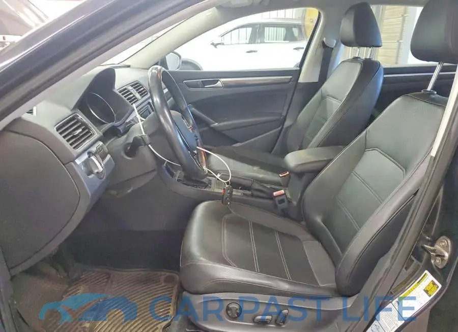 1VWBT7A37HC018102# 7