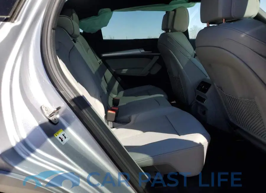 WA1FAAFY3S2039564# 11