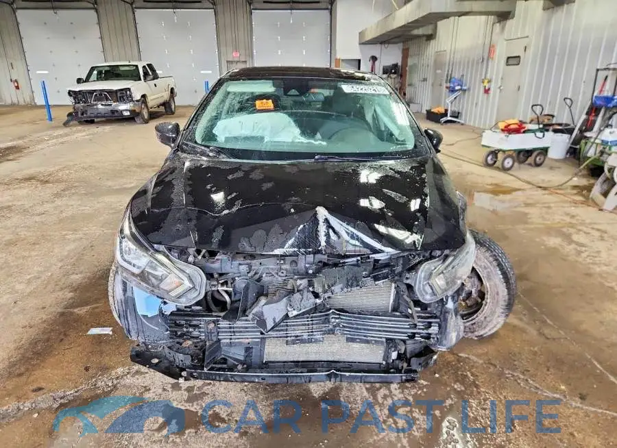 3N1CN8EV8LL826476# 5