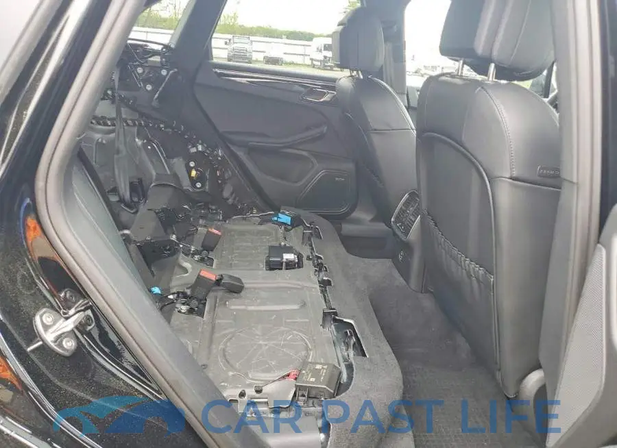 WP1AA2A55TLB00779# 11