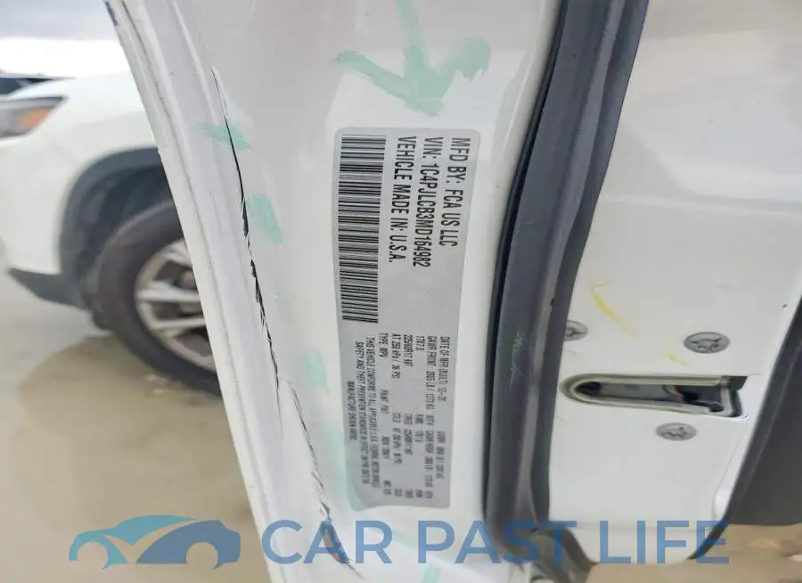 1C4PJLCB3MD164982# 13