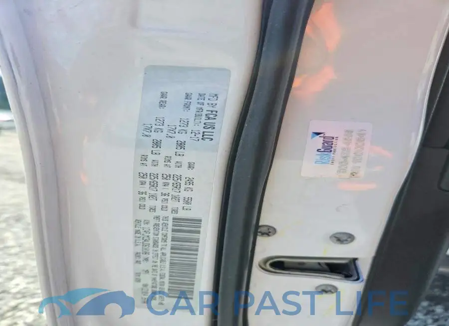 1C4PJMCB4JD610106# 13