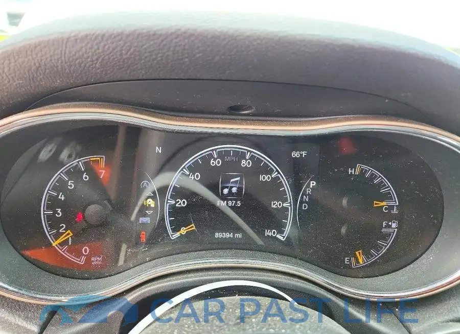 1C4RJFBG6HC884912# 9