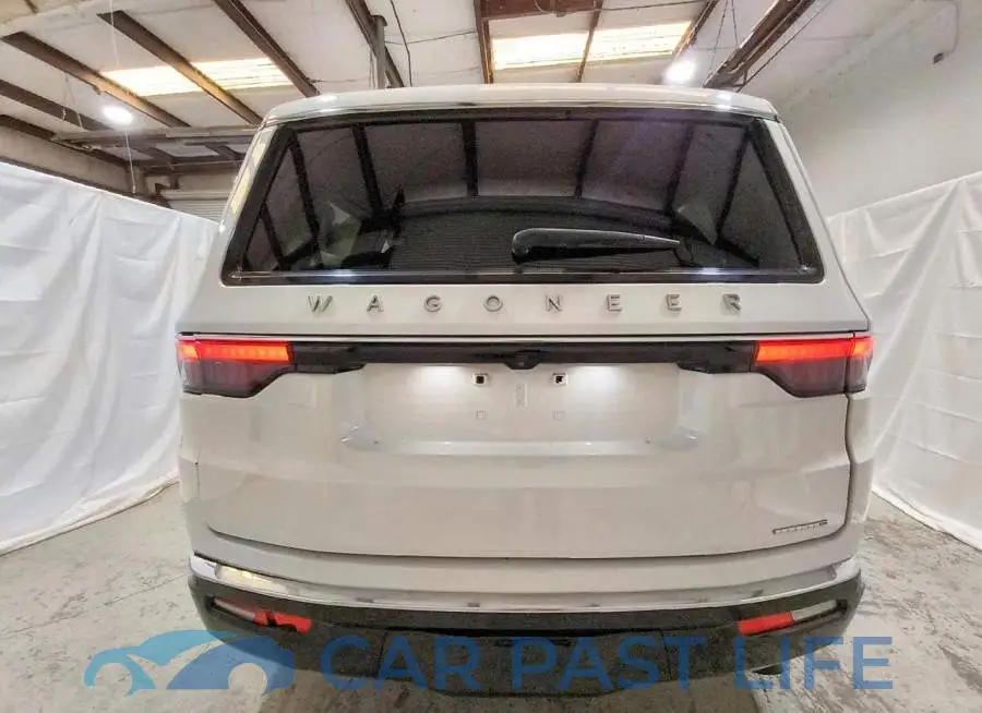 1C4SJVDP4RS176061# 6