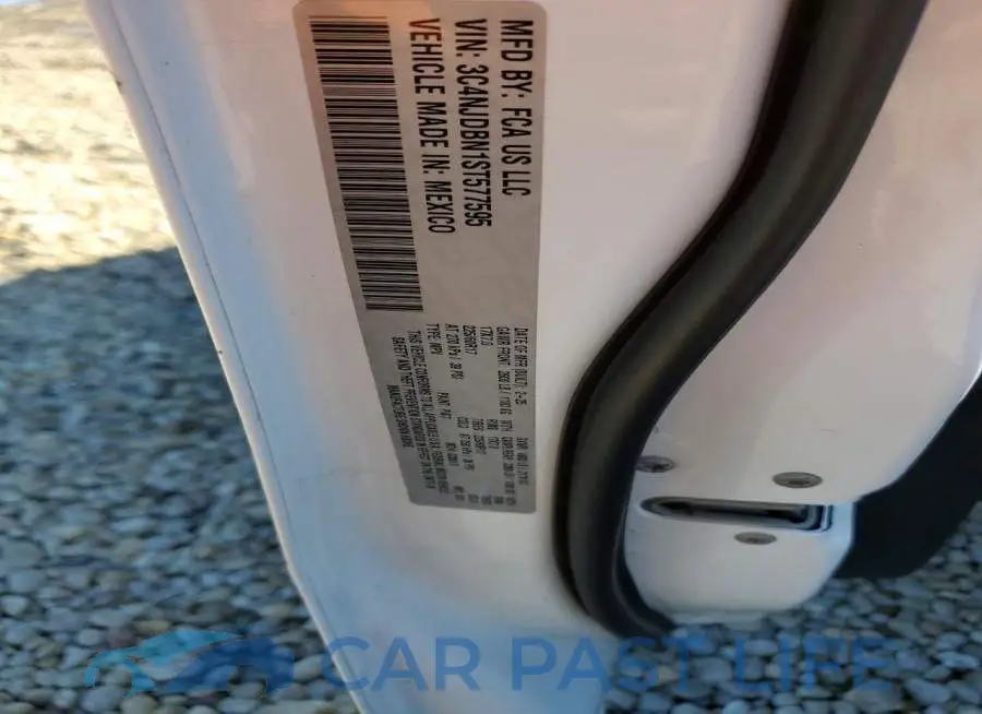 3C4NJDBN1ST577595# 14