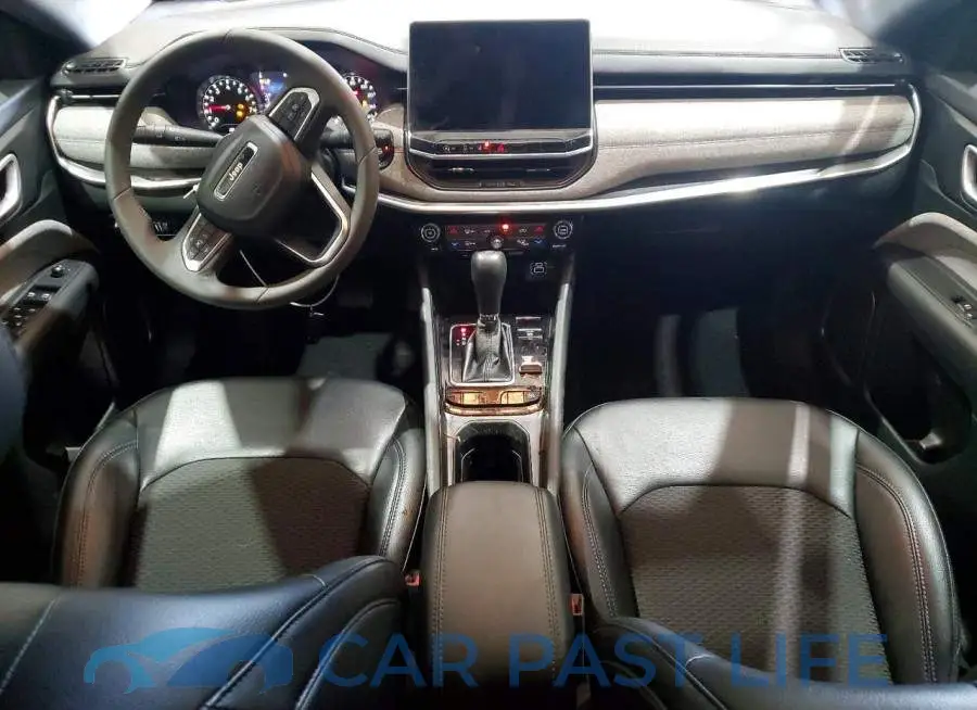3C4NJDBN3PT503375# 8